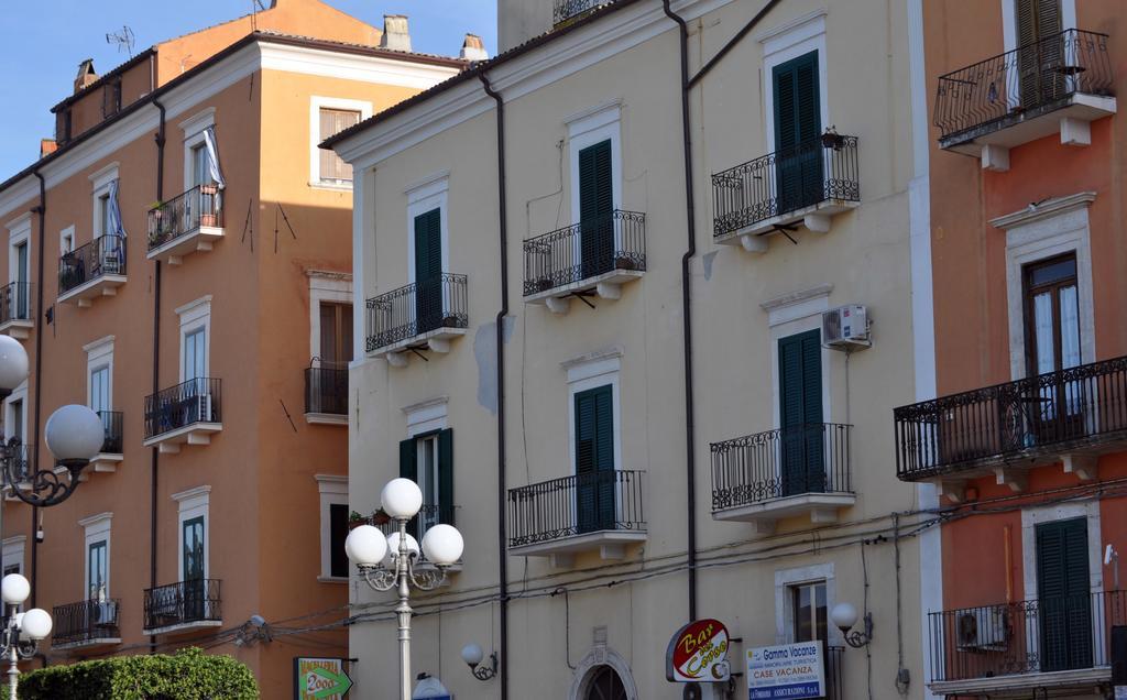 Hotel Solaria Rodi Garganico Buitenkant foto
